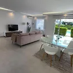 Family-friendly Escape- 130m2 Of Pure Joy *